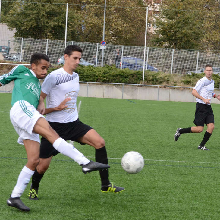 FOOTBALL 