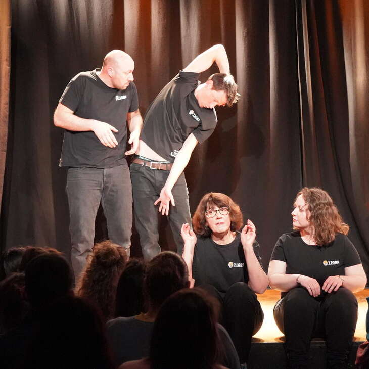 PAGE BLANCHE / IMPRO